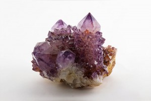 800px-Amethyst__Magaliesburg,_South_Africa