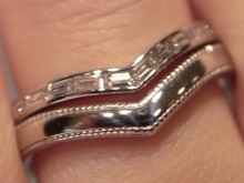 $オレッキオ“耳寄り”ブログ-エメラルドカットダイヤの婚約指輪・結婚指輪-
